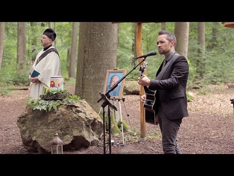Mögen Engel dich begleiten | Trauerfeier mit Livemusik | Trauerlied zur Beerdigung Sänger Gitarre - Notenstrauss Live Performance