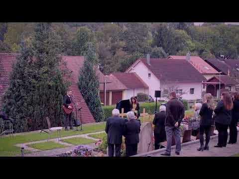 Von guten Mächten wunderbar geborgen | Gesang live auf Beerdigung  | Musiker für Beerdigung buchen - Notenstrauss Live Performance