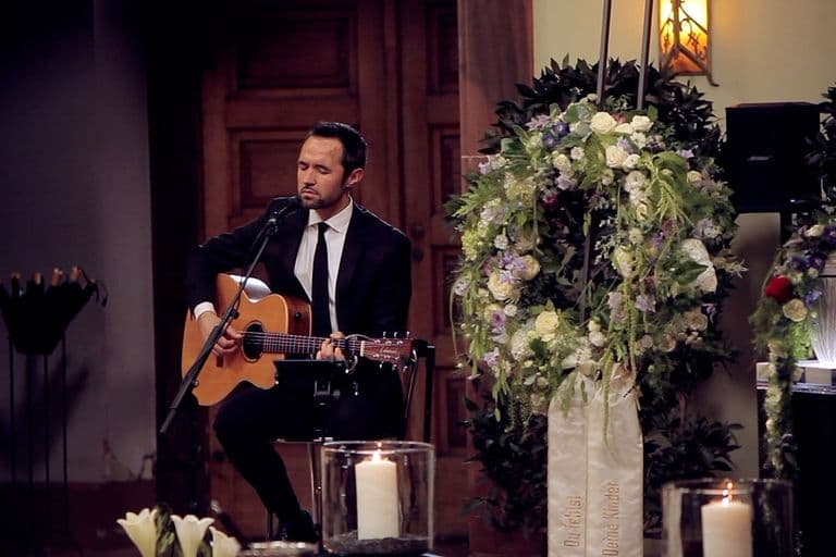 Abschied nehmen – Sänger für Beerdigung, Trauerfeier