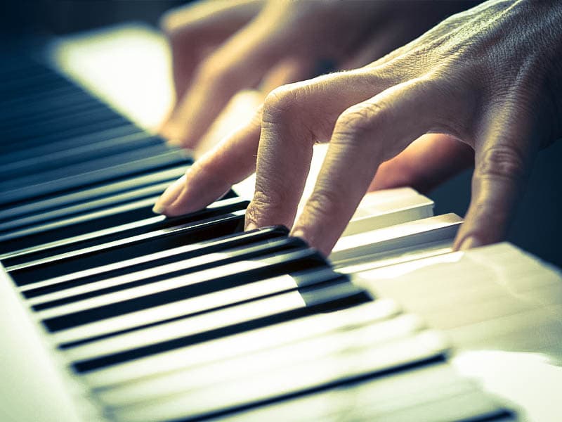 Klavierunterricht im Studio von Notenstrauss.